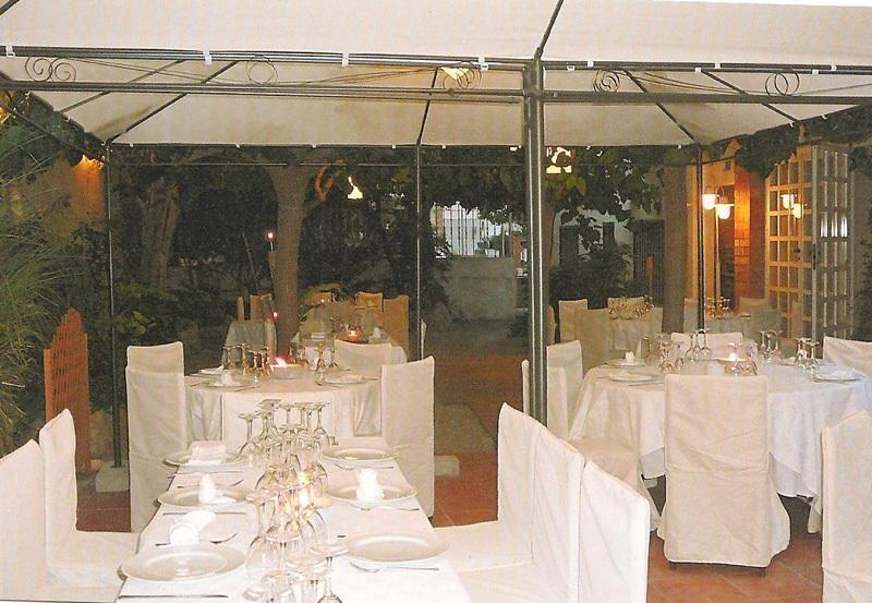 Hotel Restaurant Llansola Сан-Карлос-де-ла-Рапита Экстерьер фото